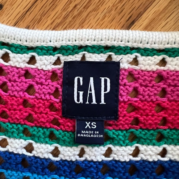 NWOT! Gap Striped Crochet Tank Top - Picture 2 of 6